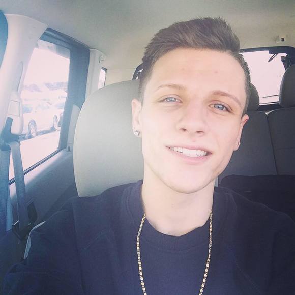 Meet your Posher, Jeremy - Picture 1 of 1